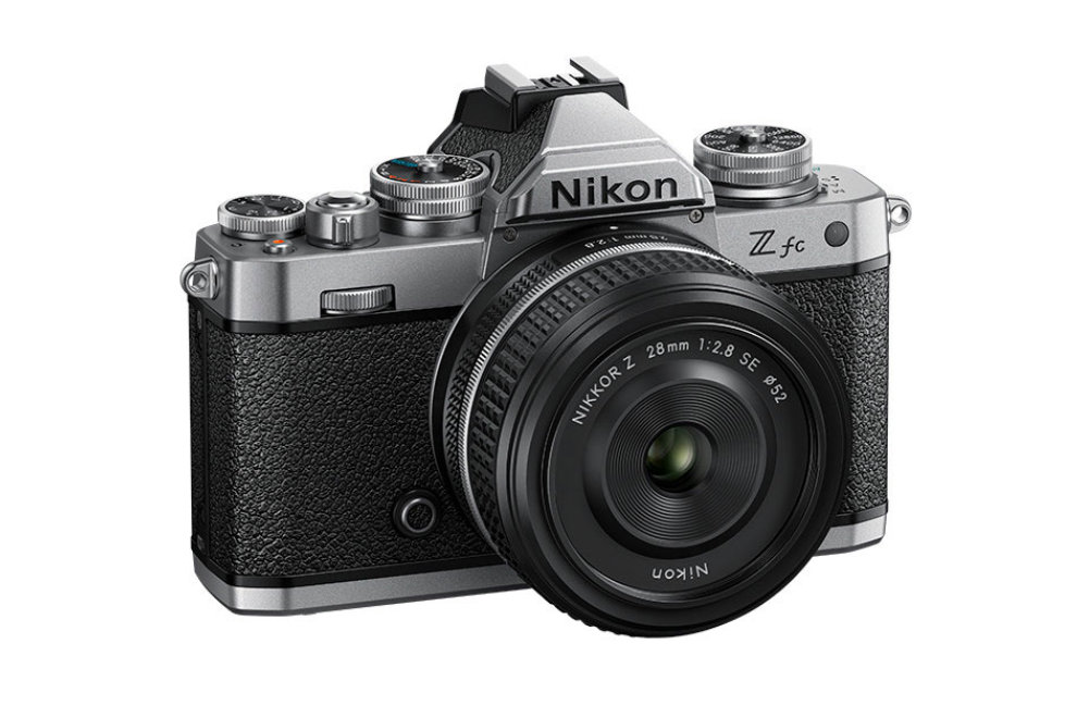 Nikon公式HPから引用。Zfc+28mm