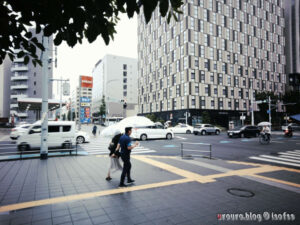 Paper Shoot Cameraでスナップ作例2。雨の日の博多うろうろSNAP。
