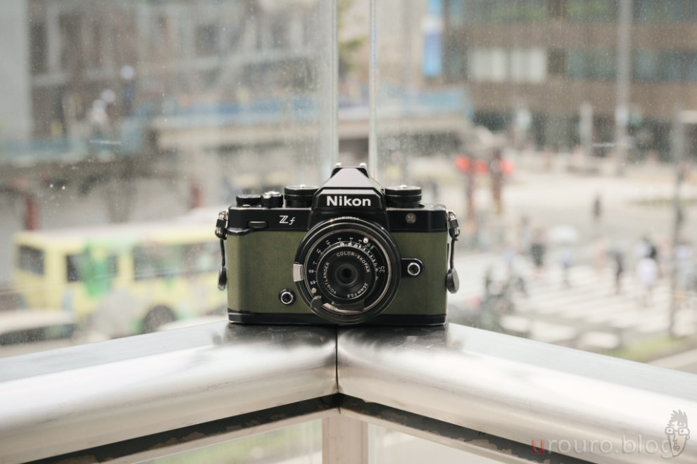 ZfとTECHART TZM-02とCOLOR SKOPAR 35mm F3.5のロマン重視スナップカメラ、外観。