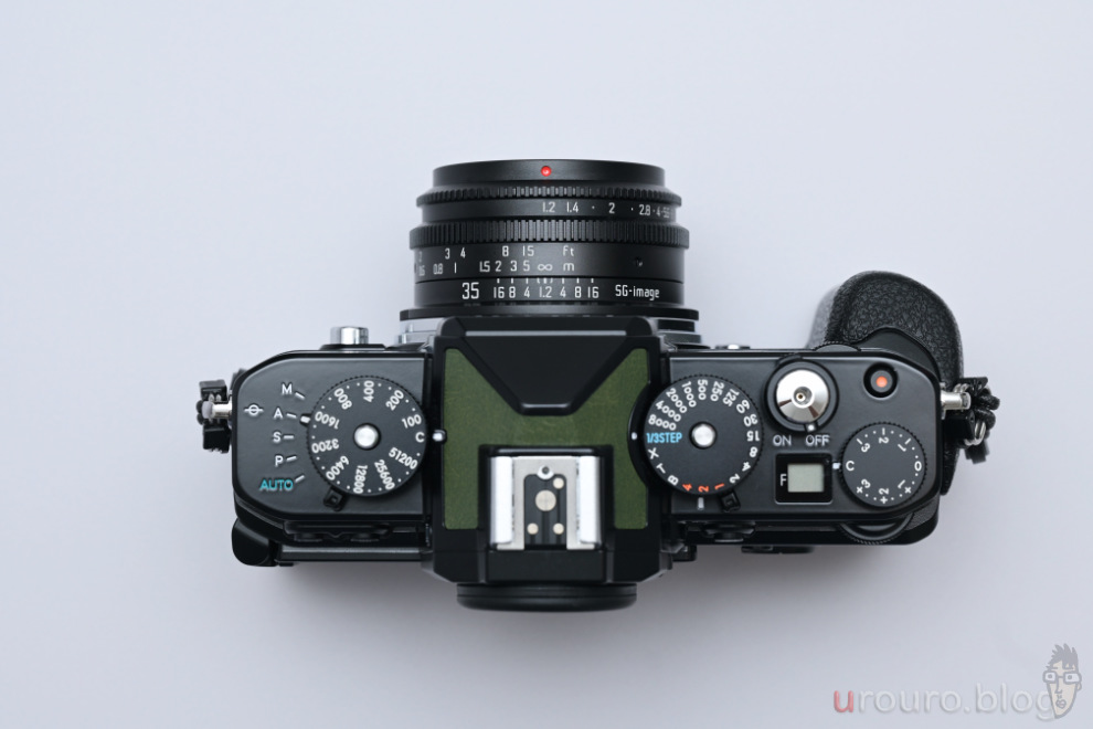 SG-image 35mm F1.2はヘリテージデザインのZfのデザインとのマッチが良い。