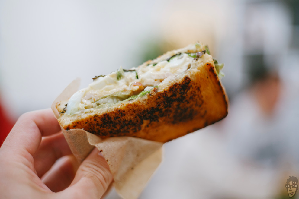 XR RIKENON 50mm F2で撮影したサンドイッチの作例。最短撮影距離付近で撮っている。