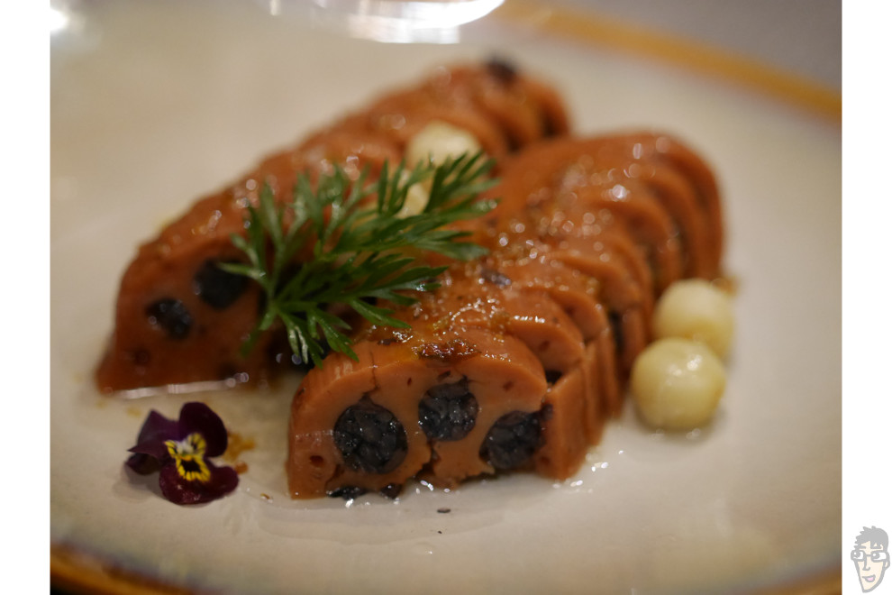 北京の中華料理はめちゃくちゃ美味かった。LUMIX G 42.5mm F1.7で撮影。